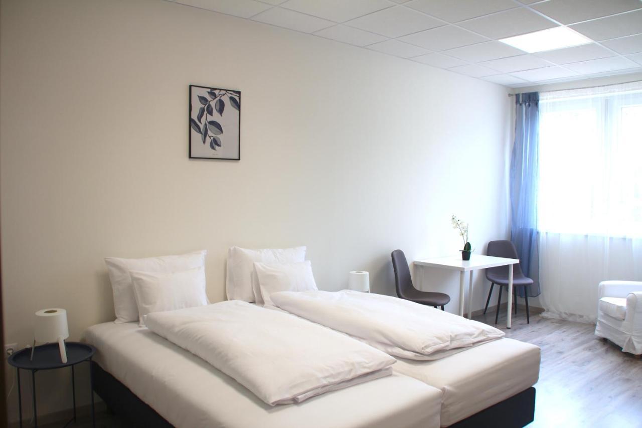 Vecsesi Rendezvenykoezpont Es Panzio B&B 외부 사진