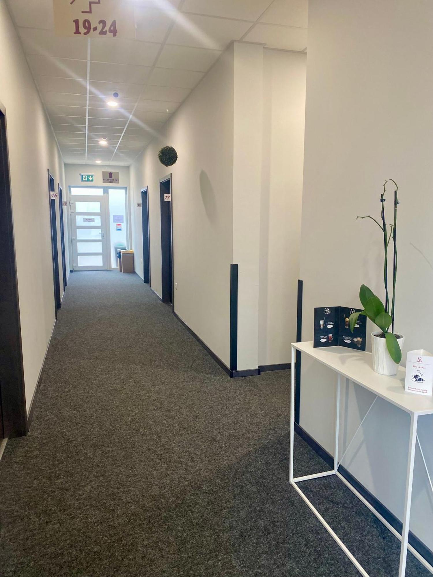 Vecsesi Rendezvenykoezpont Es Panzio B&B 외부 사진